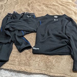 Under armor thermals tops and bottom